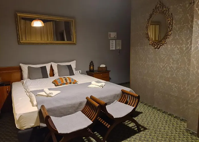 Hotel Petra *