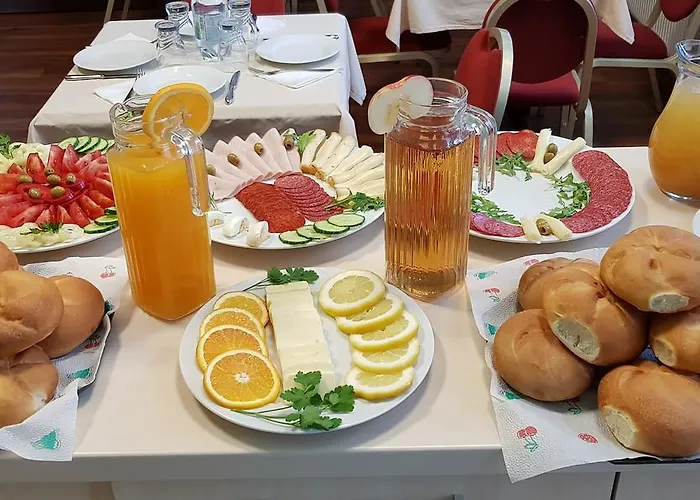 Hotel Petra *